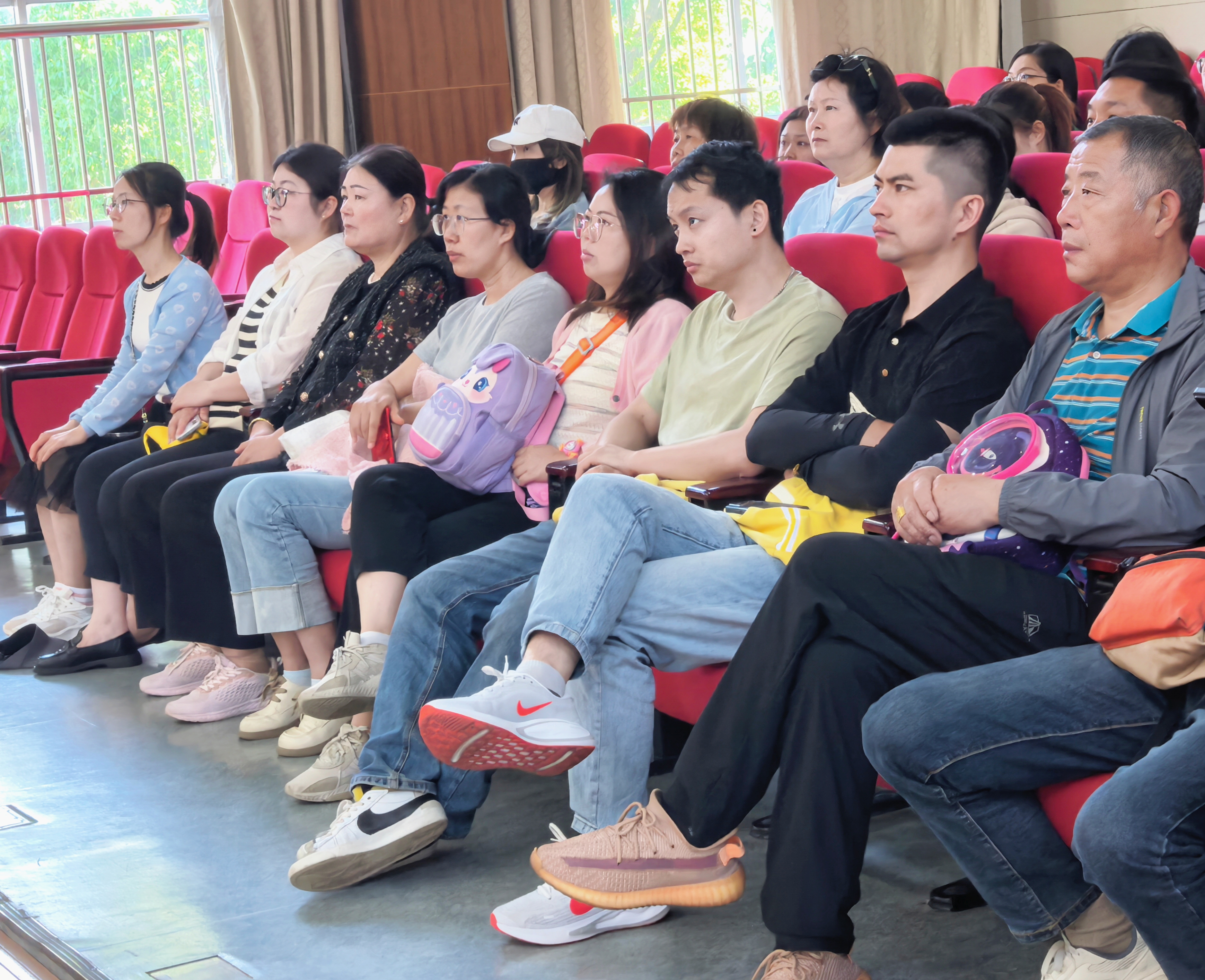 MEITU_20250512_090431584