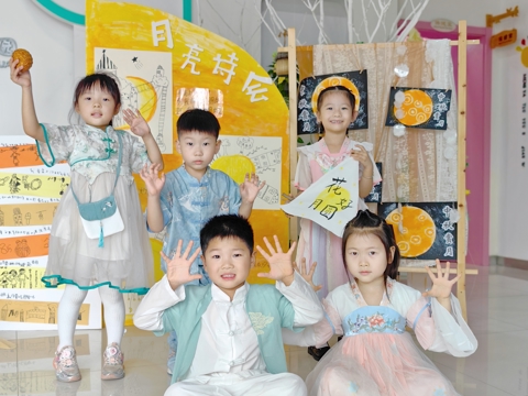 月满中秋，“童”欢乐——东湖幼儿园中秋节活动